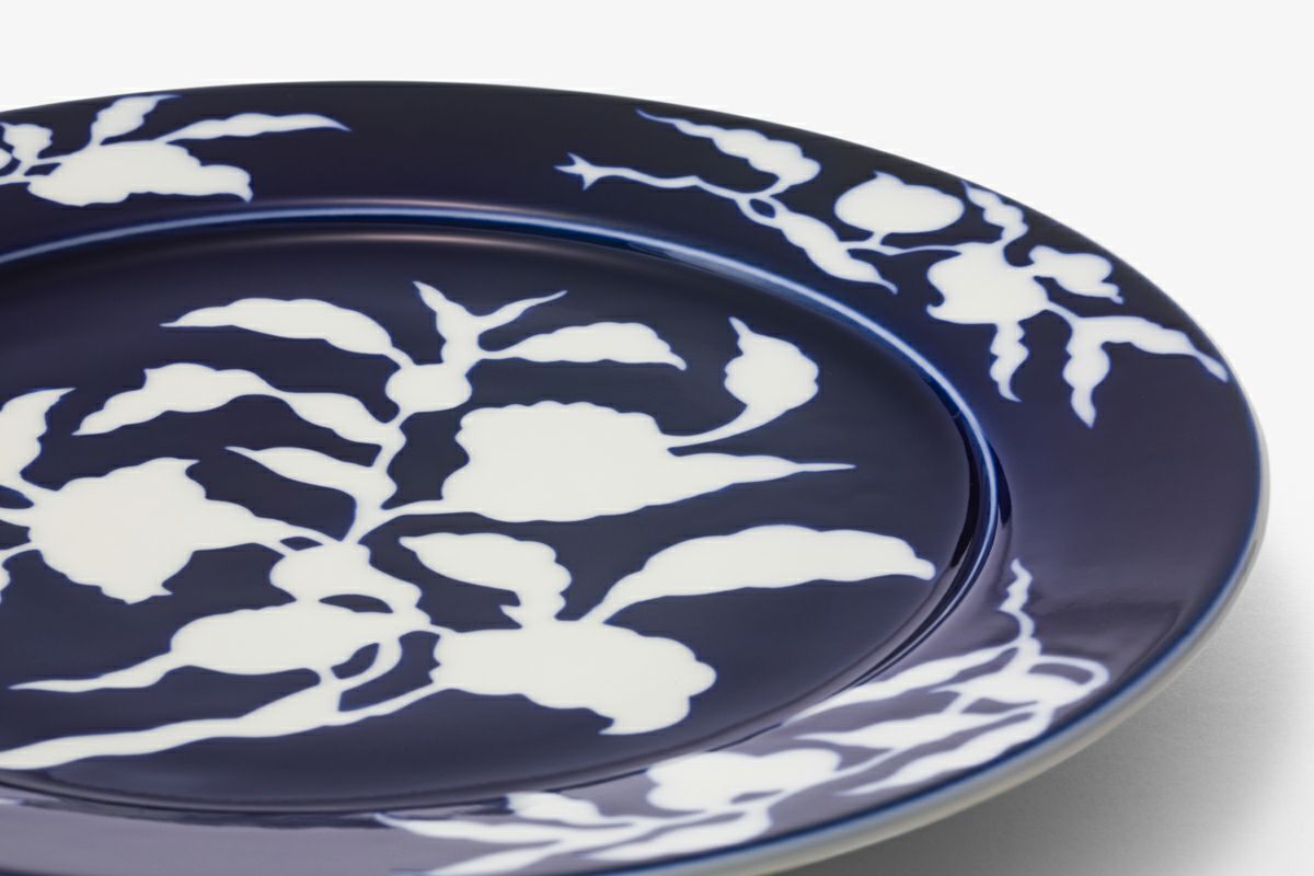 Sometsuke Floral Branch Plate