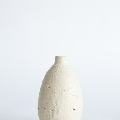 HIBI Artisan Ceramic Bud Vase - Speckled White Collection